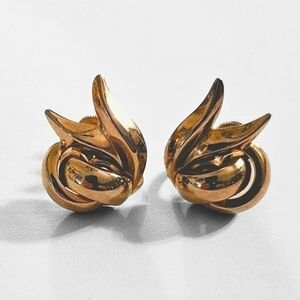 Vintage Gold Leaf Earrings